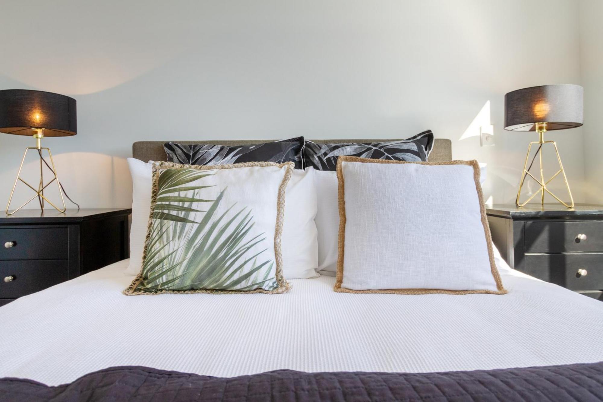 Central Escape On Cashel Street 2 Bed 2 Bath 基督城 外观 照片