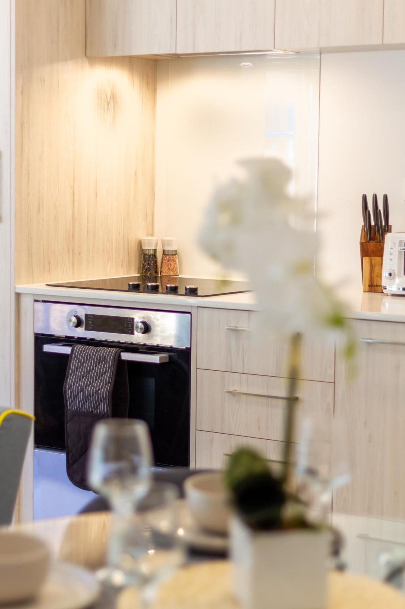 Central Escape On Cashel Street 2 Bed 2 Bath 基督城 外观 照片